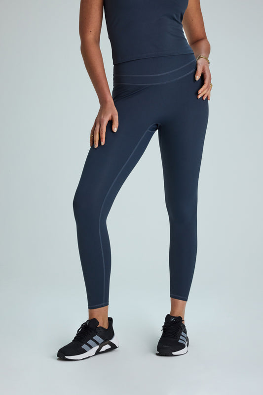 Legging pretina alta reforzada_Grafito