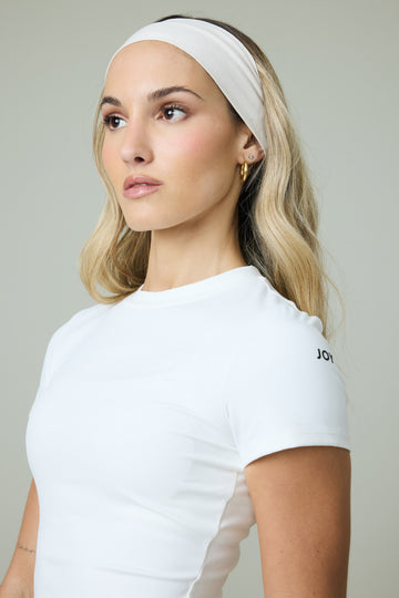 Polera ajustada de manga corta_Blanca