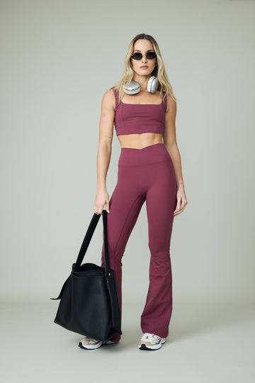 Flare pant pretina cruzada_Burdeo