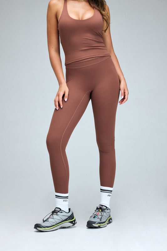 Legging pretina alta reforzada_Cafe