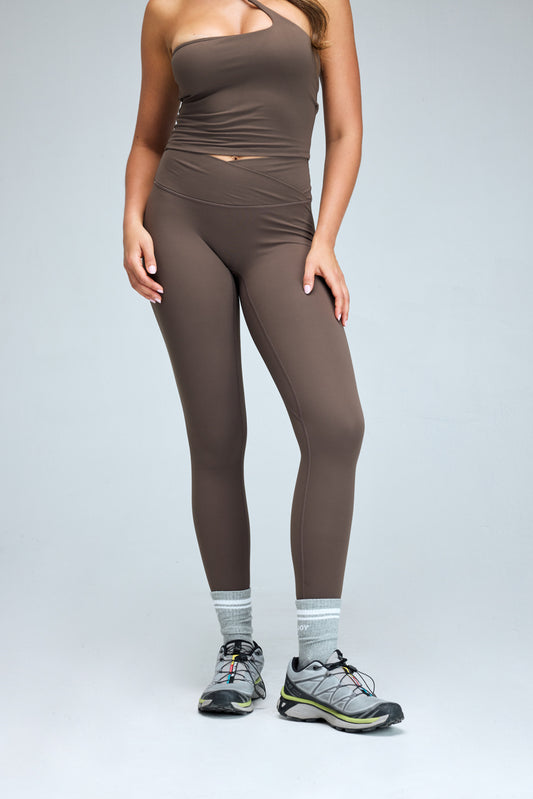 Legging pretina cruzada_Cafe