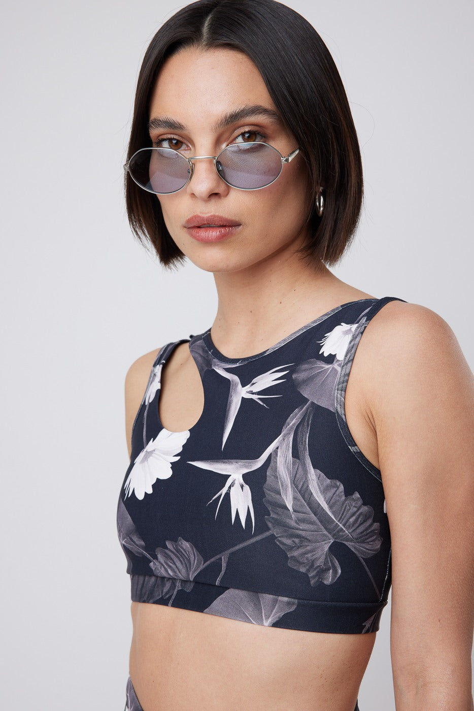 Top Lunar Black Flora